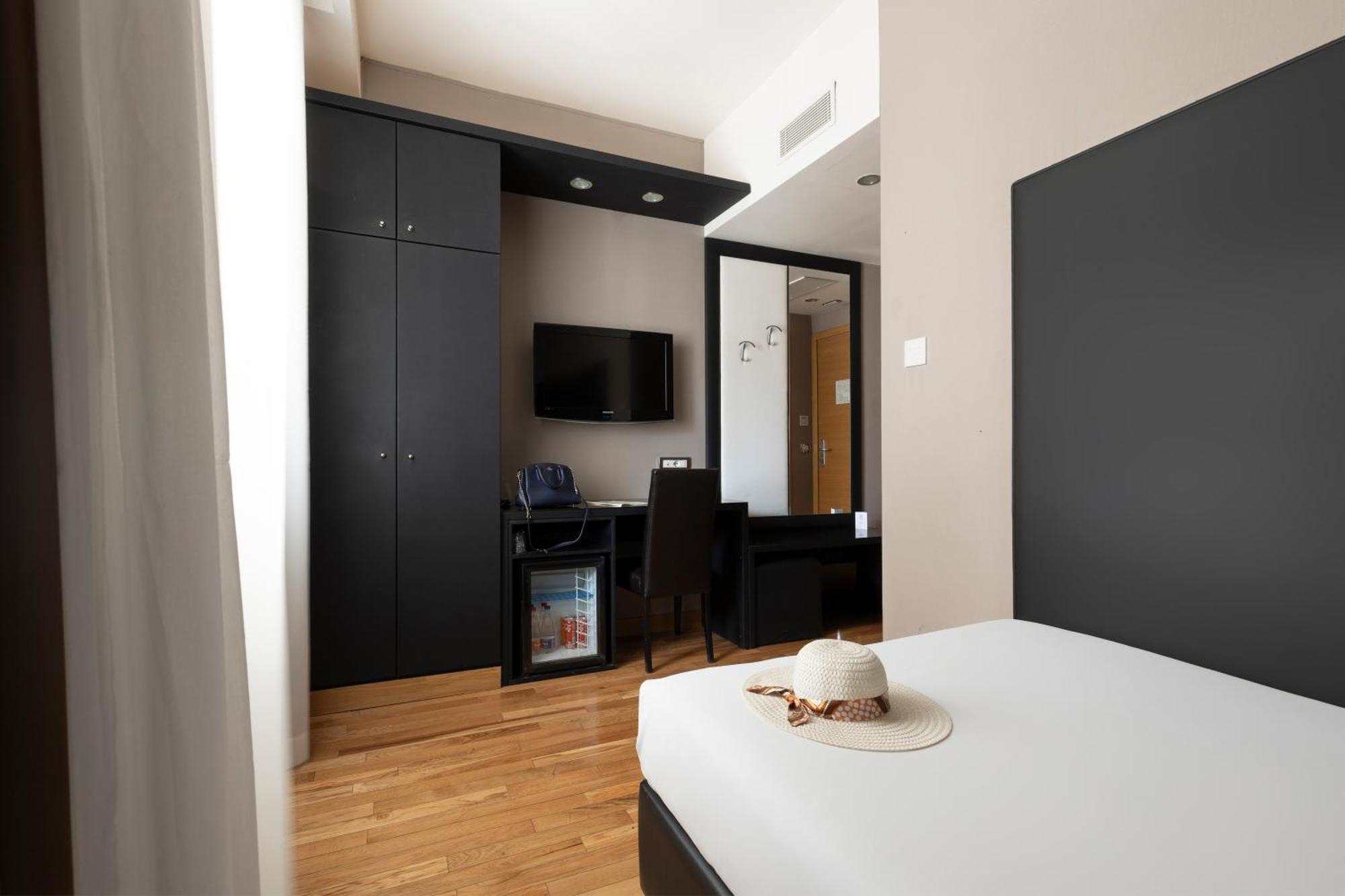 Hotel Royal Caserta Ngoại thất bức ảnh