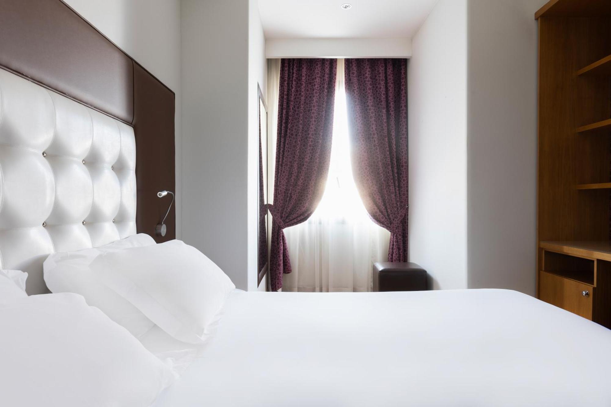 Hotel Royal Caserta Ngoại thất bức ảnh